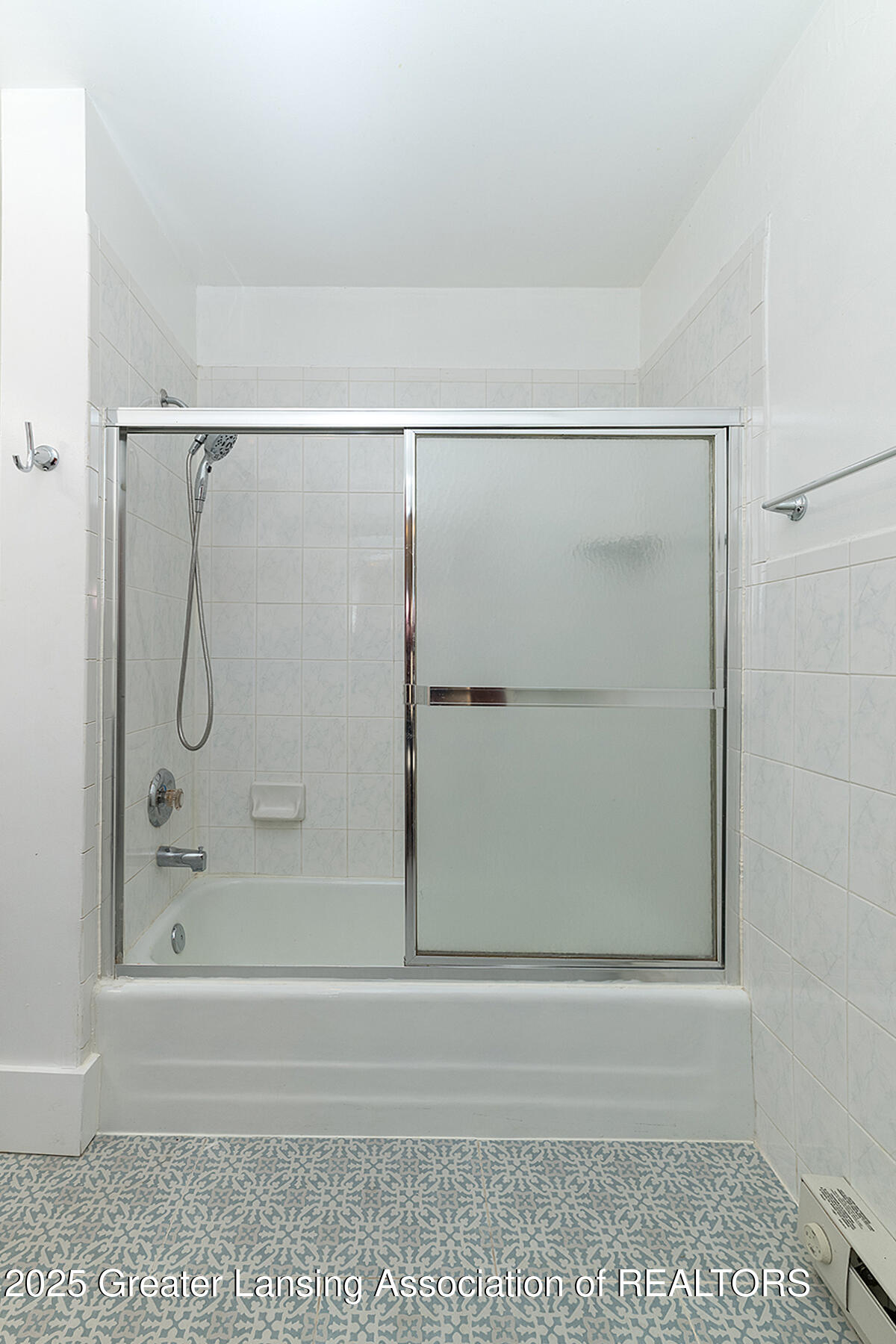 Lansing, Michigan 48915, United States, 4 Bedrooms Bedrooms, ,2 BathroomsBathrooms,Residential,Active,91269