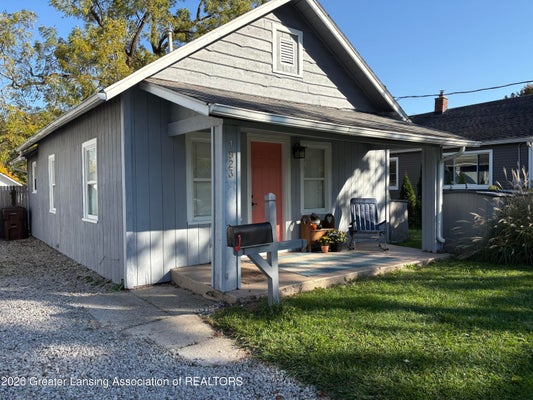 1923 SUNNYSIDE AVE, LANSING, MI 48910 - Image cd2183c4e2d0ad1603dc72692e3b3e7e/2375647652