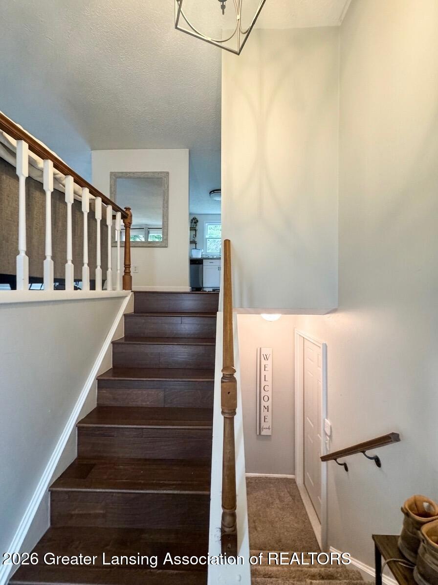 4036 Truxton Lane - Photo 4