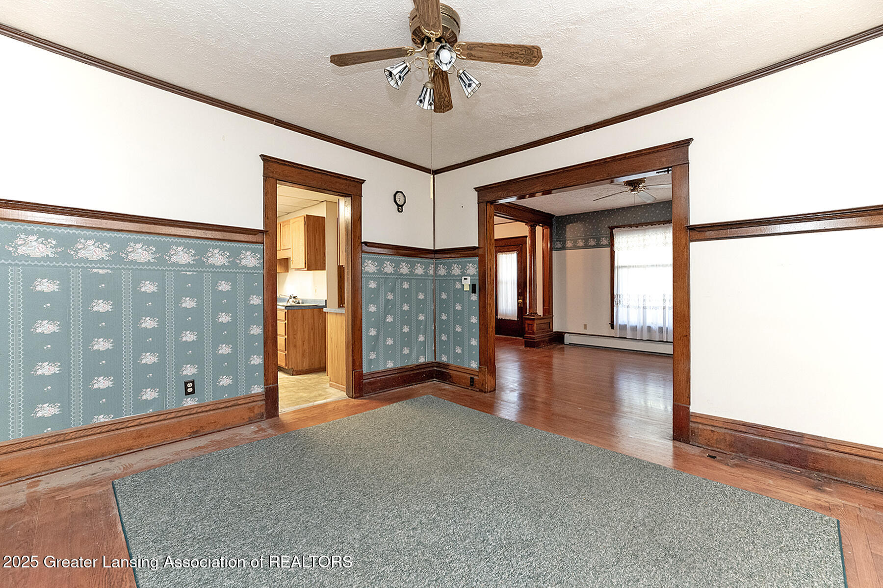 Lansing, Michigan 48915, United States, 4 Bedrooms Bedrooms, ,1 BathroomBathrooms,Residential,Active,236739