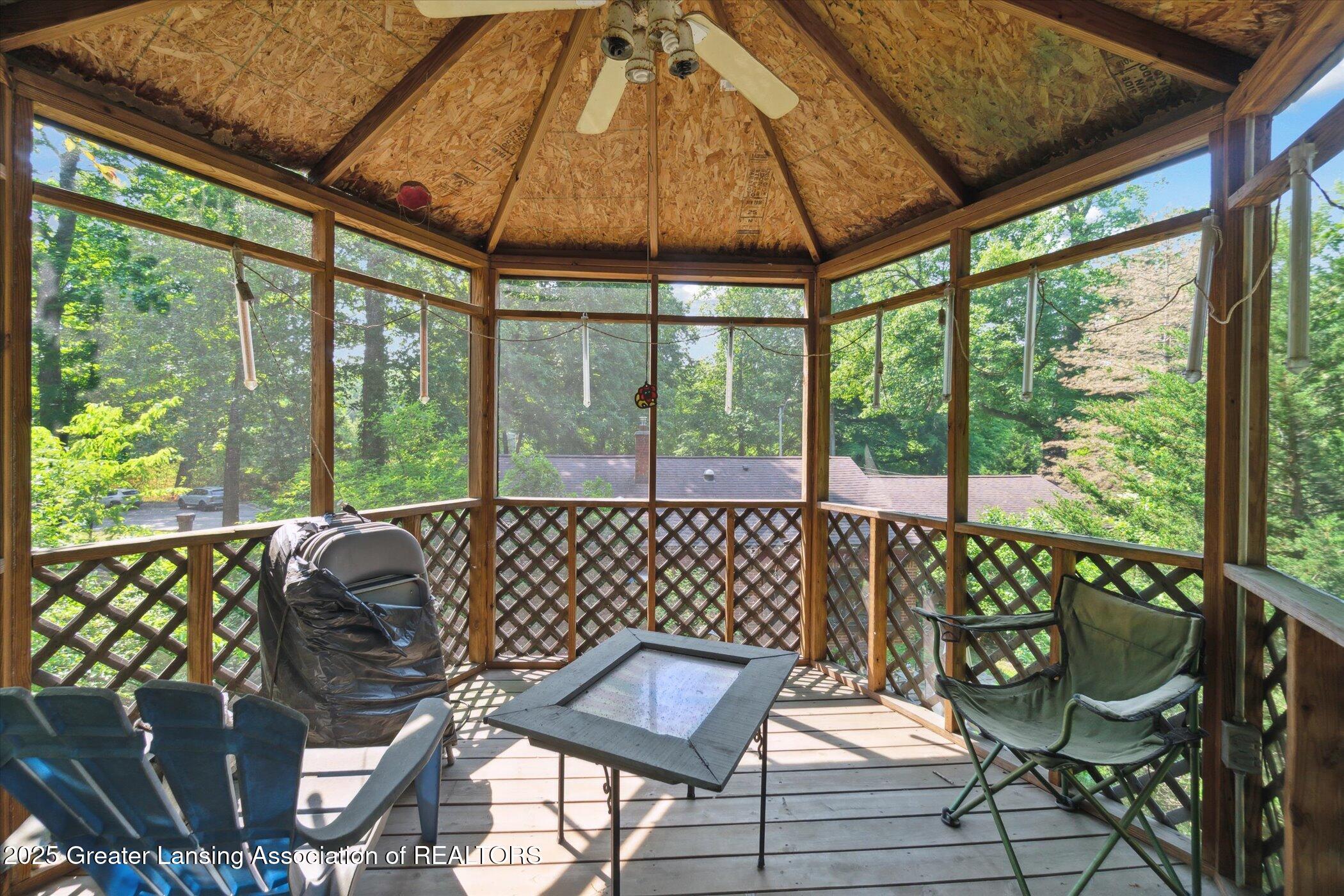 Lansing, Michigan 48906, United States, 3 Bedrooms Bedrooms, ,1 BathroomBathrooms,Residential,Active,141016