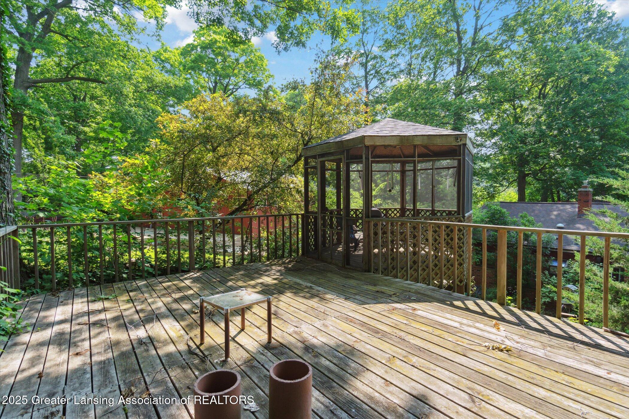 Lansing, Michigan 48906, United States, 3 Bedrooms Bedrooms, ,1 BathroomBathrooms,Residential,Active,141016