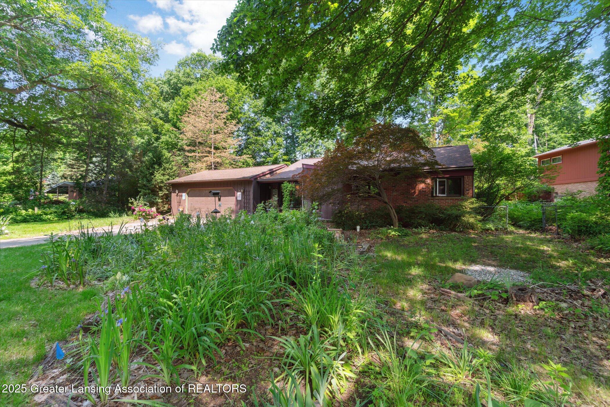 Lansing, Michigan 48906, United States, 3 Bedrooms Bedrooms, ,1 BathroomBathrooms,Residential,Active,141016