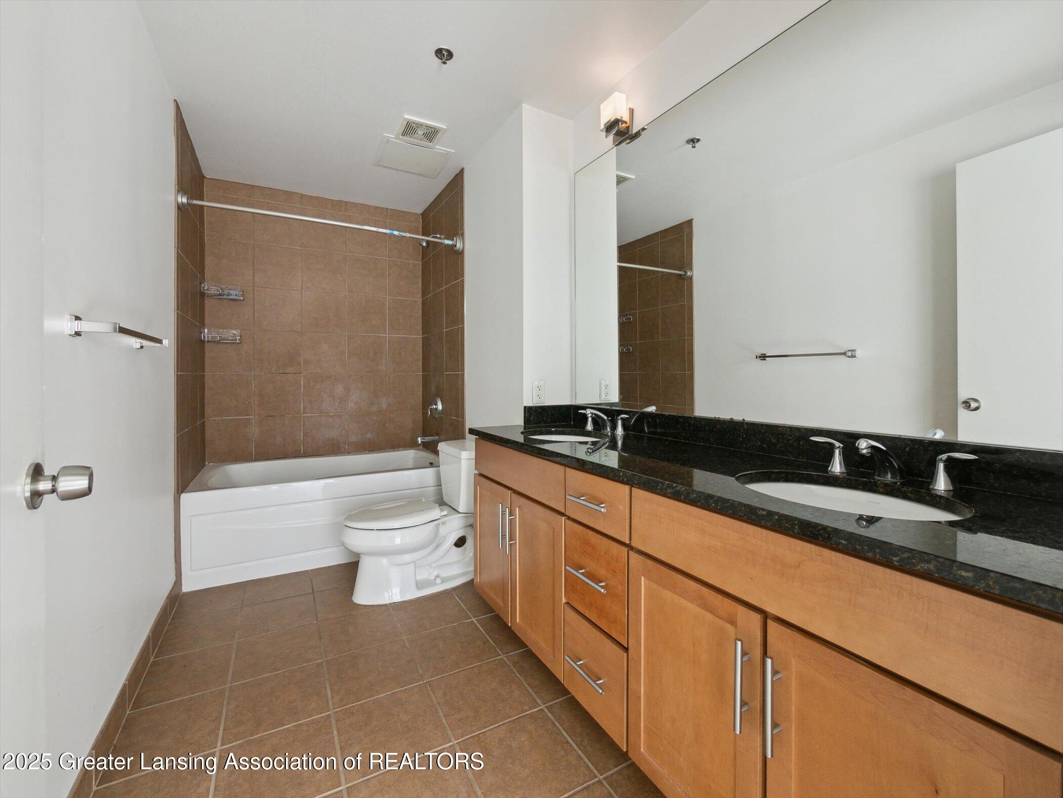 Detroit, Michigan 48201, United States, 1 Bedroom Bedrooms, ,2 BathroomsBathrooms,Residential,Active,109554