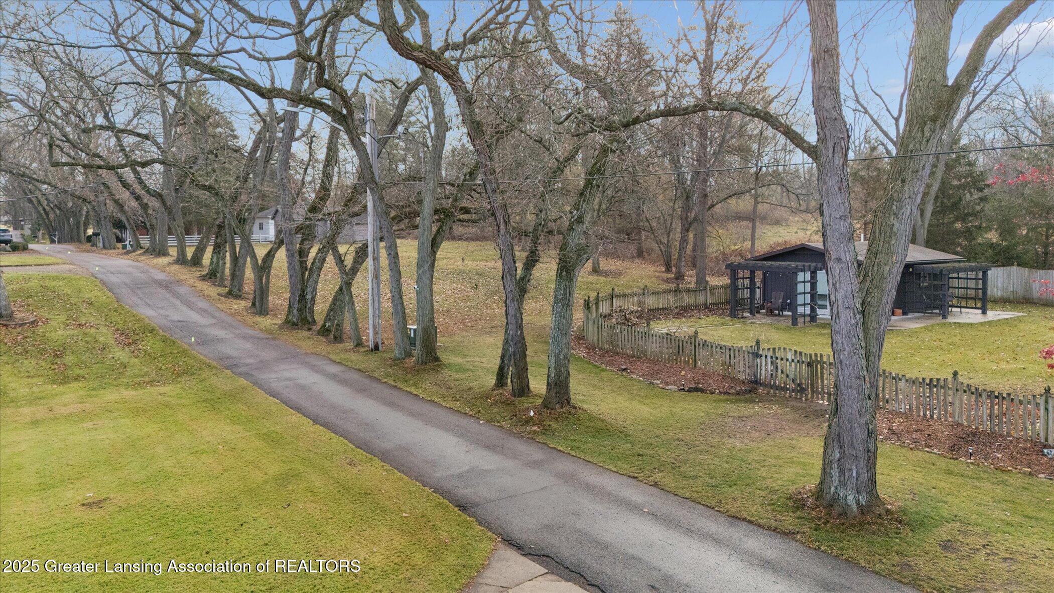 Lansing, Michigan 48911, United States, 3 Bedrooms Bedrooms, ,4 BathroomsBathrooms,Residential,Coming Soon,247539