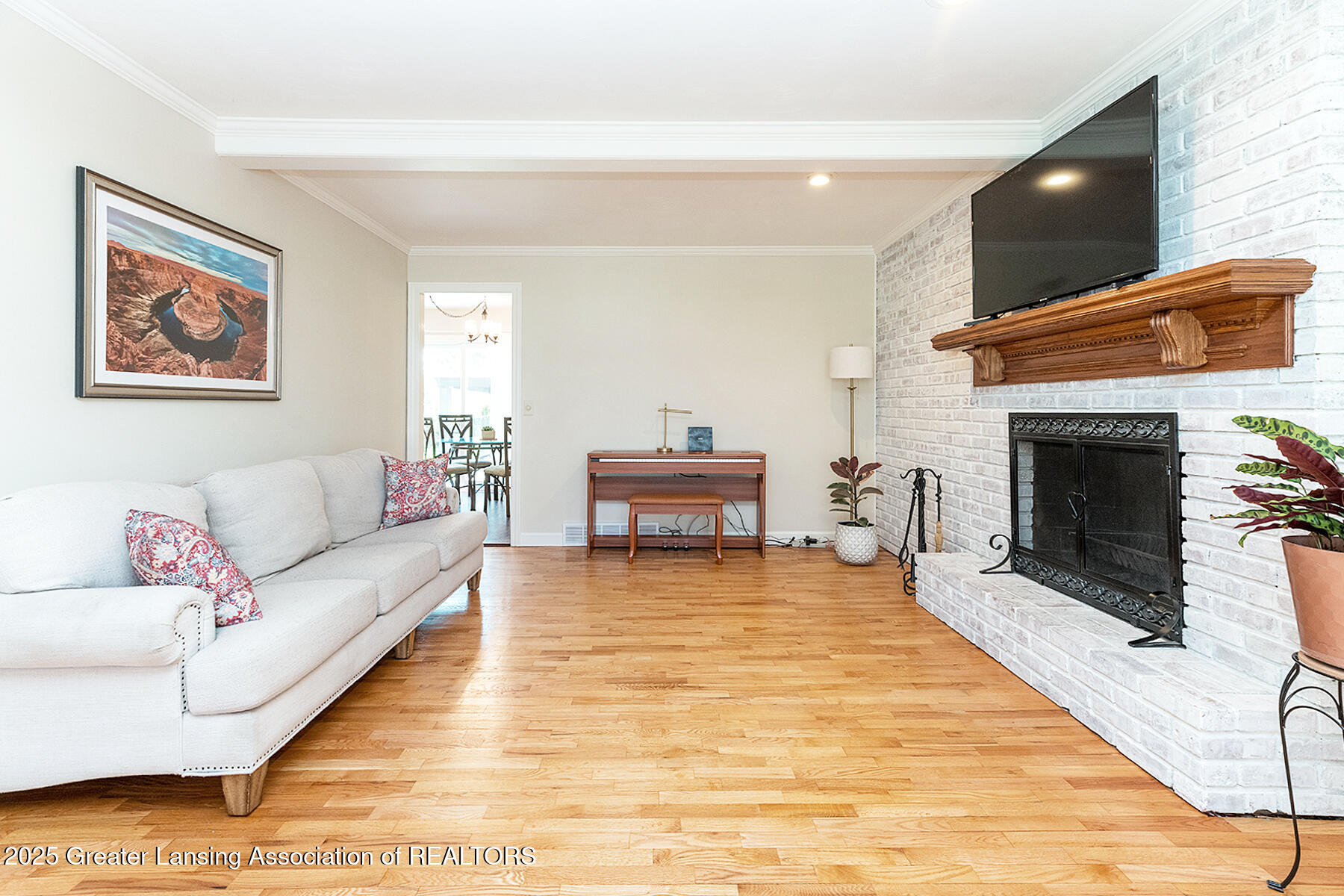 East Lansing, Michigan 48823, United States, 5 Bedrooms Bedrooms, ,3 BathroomsBathrooms,Residential,Pending,126928