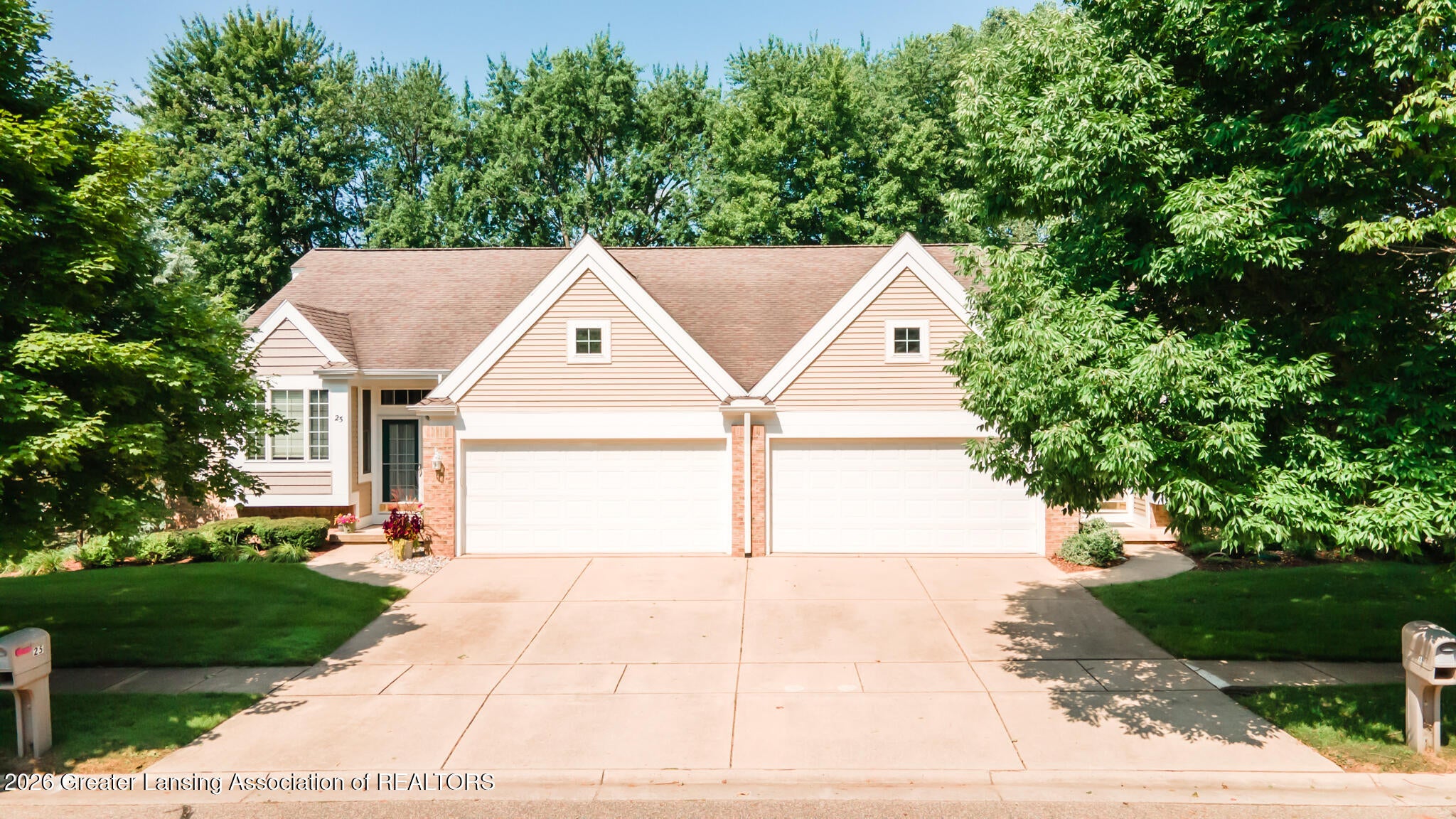 24 Aviemore Drive - Photo 3