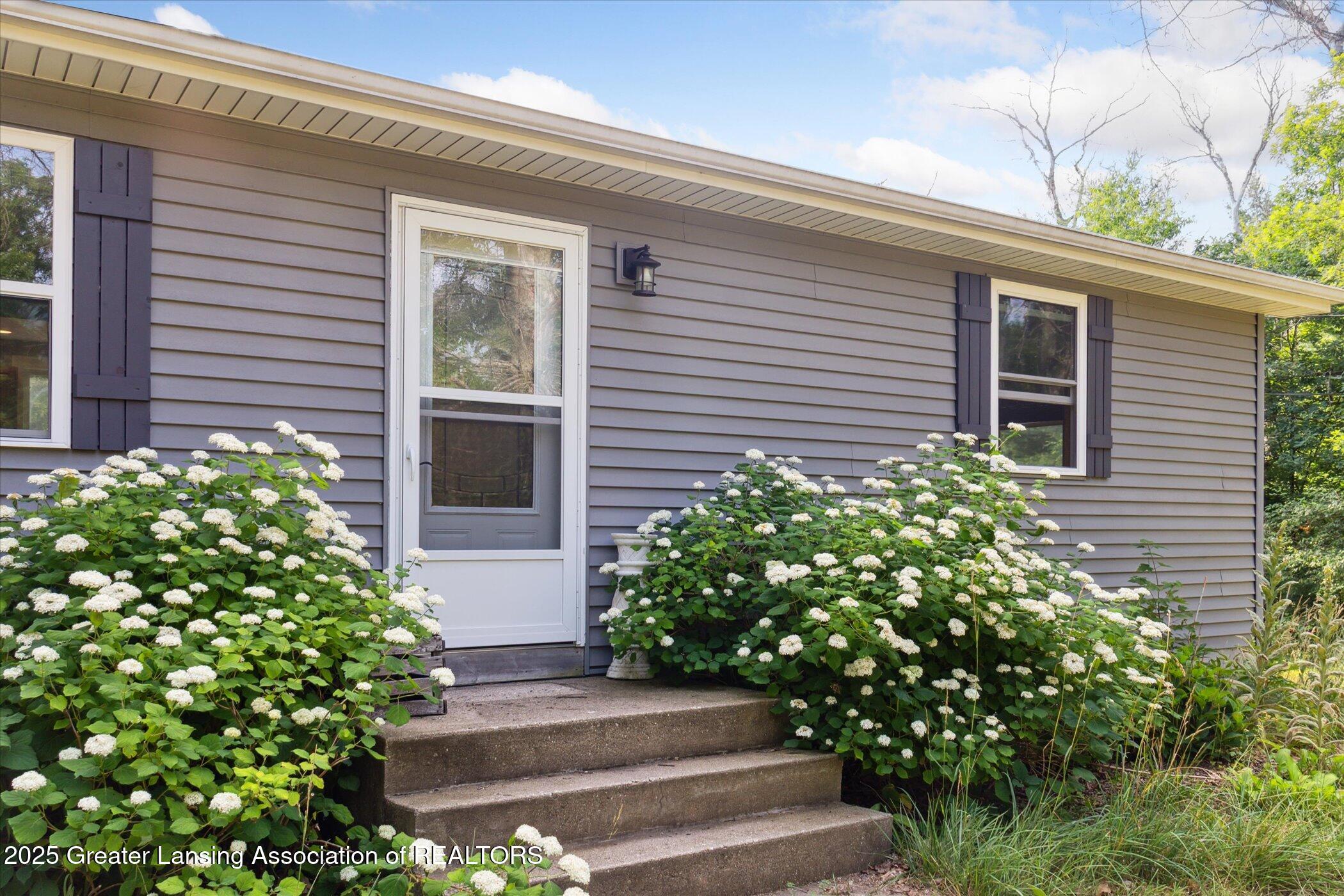 Howard City, Michigan 49329, United States, 3 Bedrooms Bedrooms, ,2 BathroomsBathrooms,Residential,Active,168180