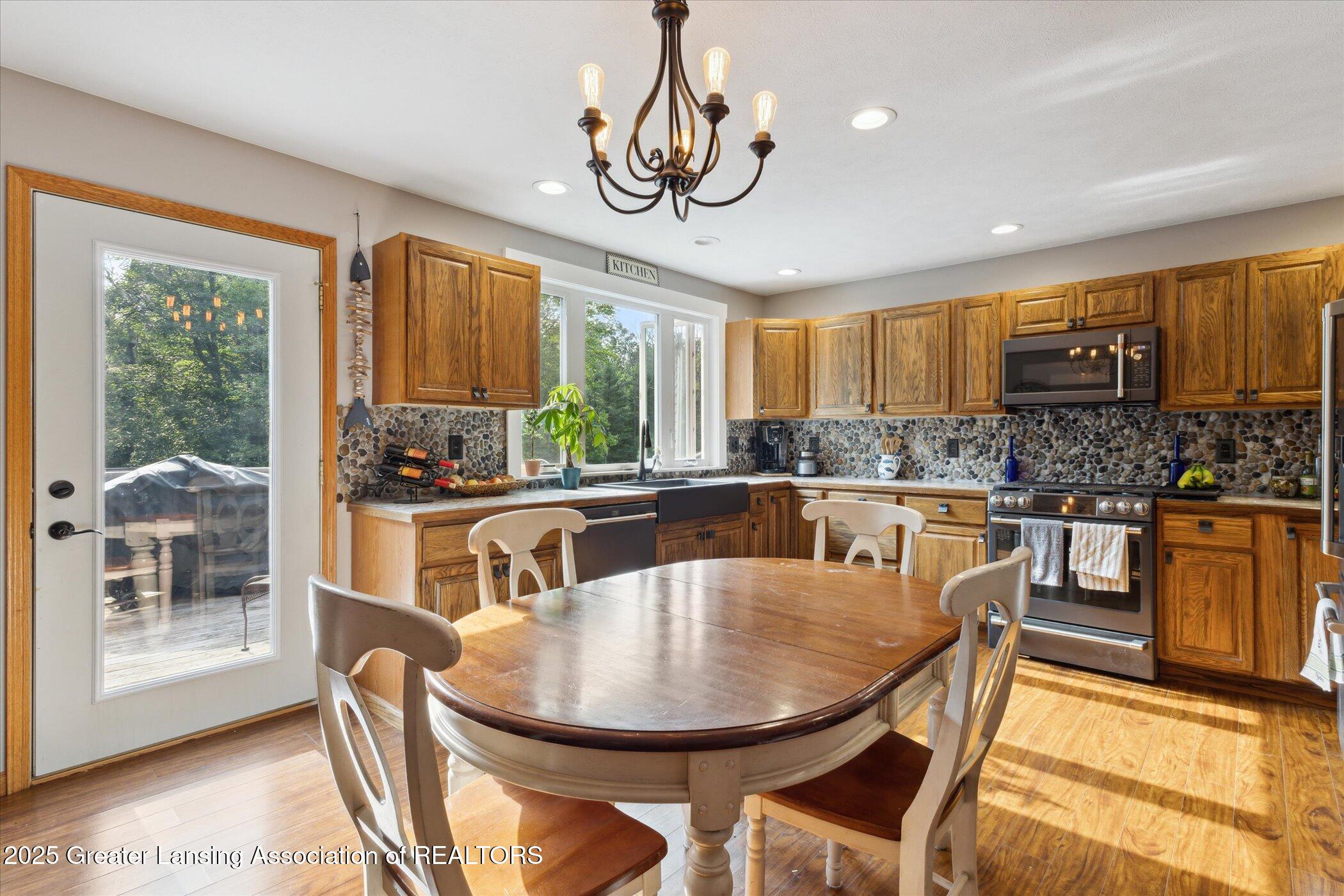 Howard City, Michigan 49329, United States, 3 Bedrooms Bedrooms, ,2 BathroomsBathrooms,Residential,Active,168180