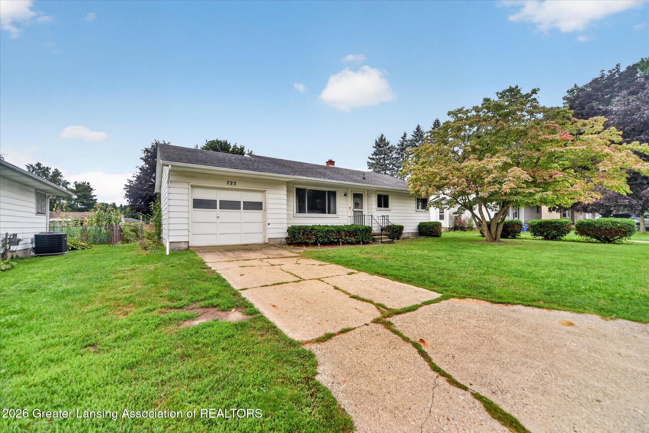 723 Cherry Street - Photo 2