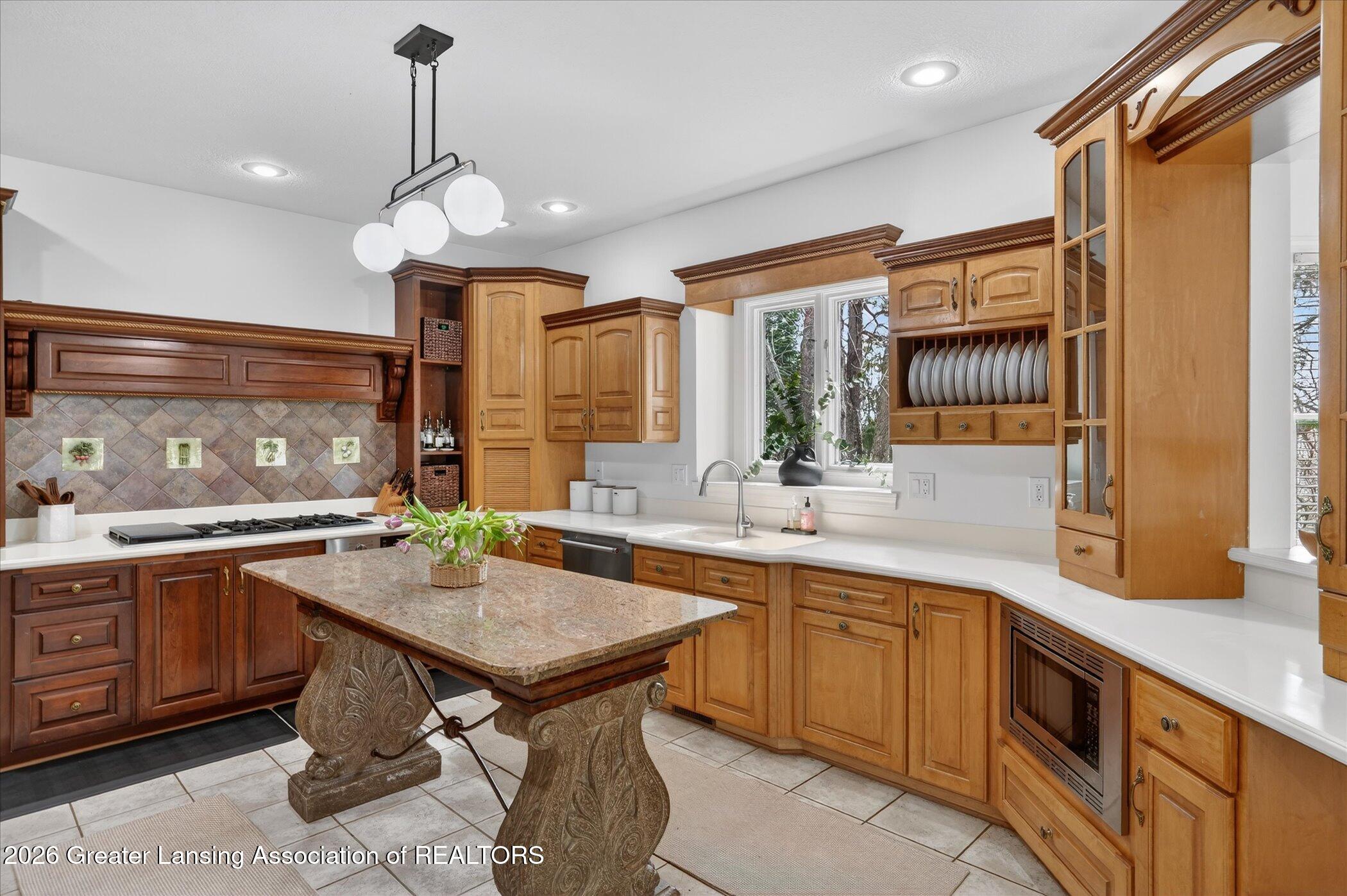East Lansing, Michigan, 48823, United States, 6 Bedrooms Bedrooms, ,6 BathroomsBathrooms,Residential,Active,2031756