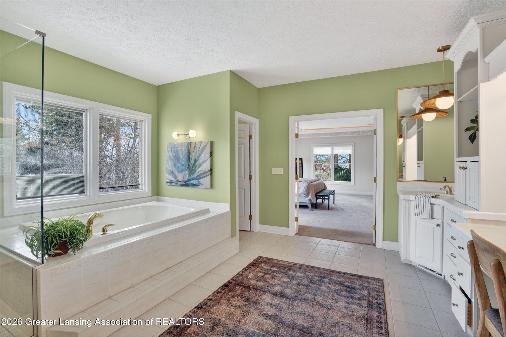 East Lansing, Michigan, 48823, United States, 6 Bedrooms Bedrooms, ,6 BathroomsBathrooms,Residential,Active,2031756