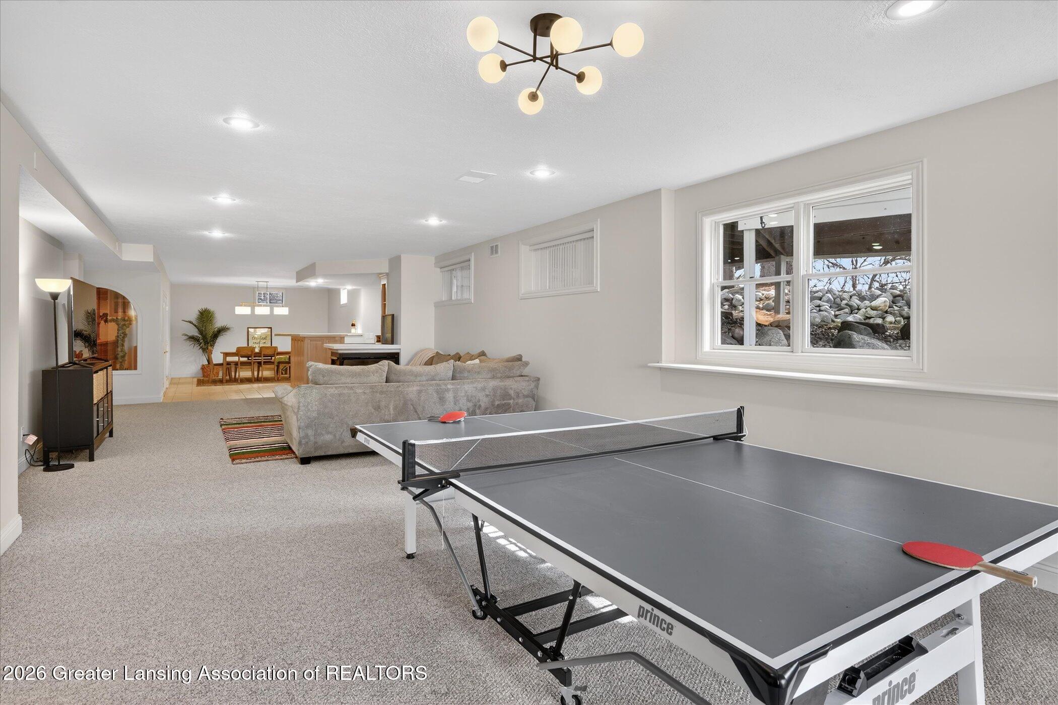 East Lansing, Michigan, 48823, United States, 6 Bedrooms Bedrooms, ,6 BathroomsBathrooms,Residential,Active,2031756