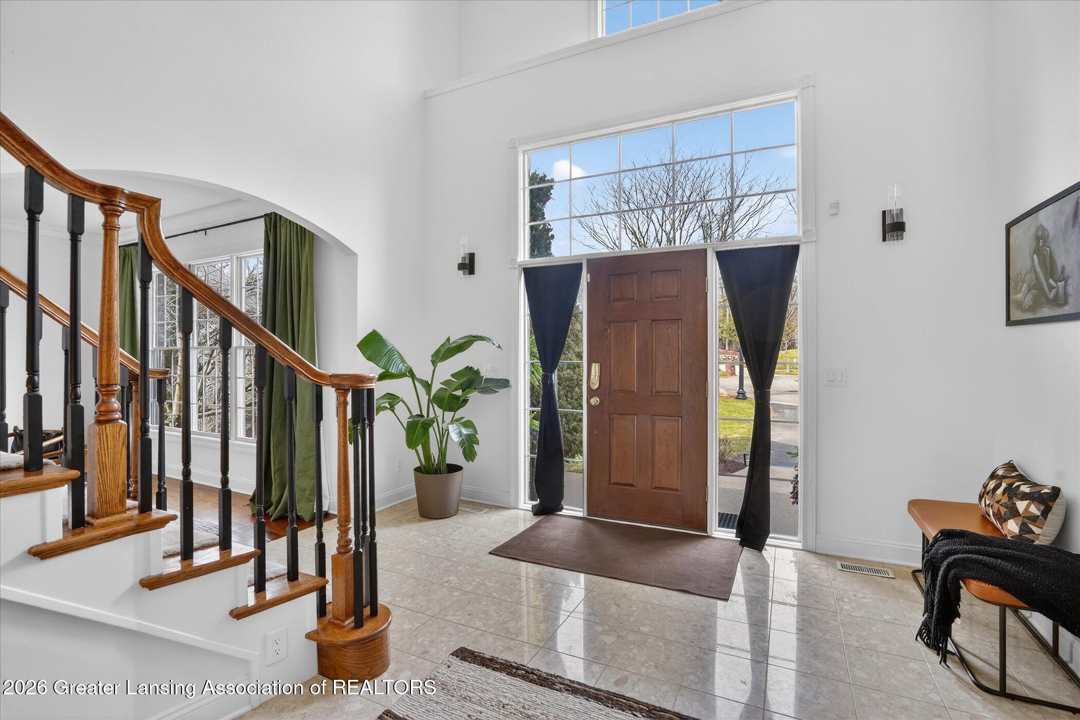 East Lansing, Michigan, 48823, United States, 6 Bedrooms Bedrooms, ,6 BathroomsBathrooms,Residential,Active,2031756
