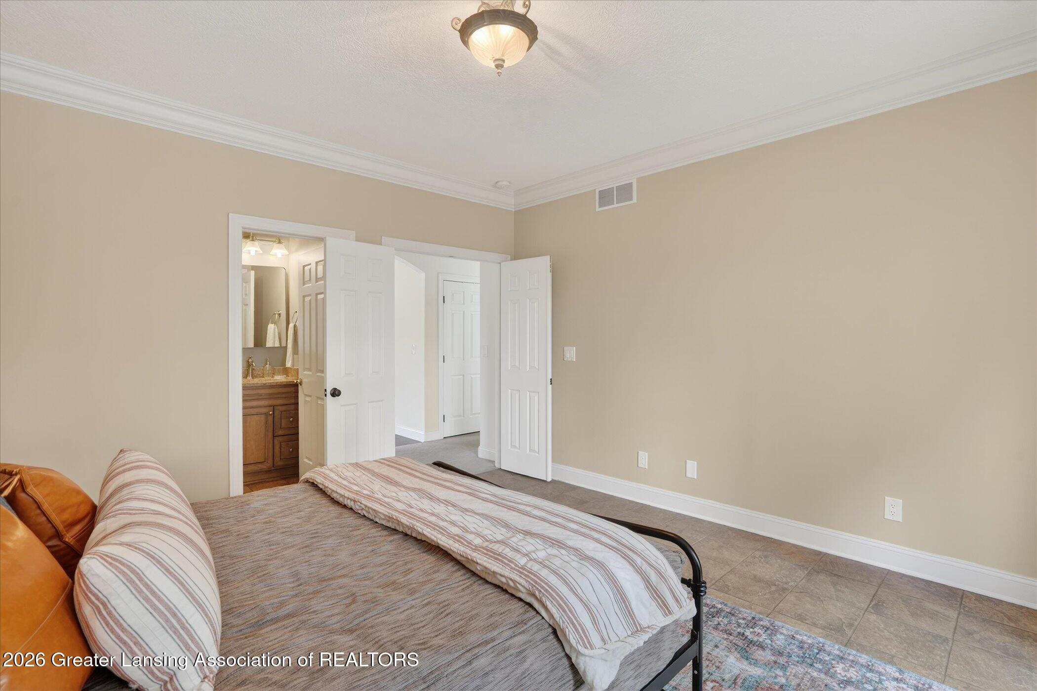 East Lansing, Michigan, 48823, United States, 6 Bedrooms Bedrooms, ,6 BathroomsBathrooms,Residential,Active,2031756