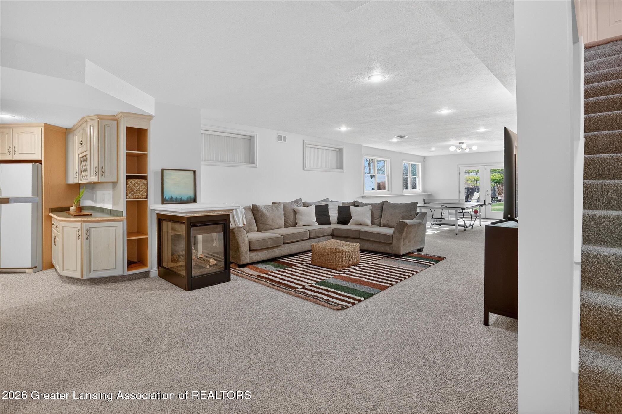 East Lansing, Michigan, 48823, United States, 6 Bedrooms Bedrooms, ,6 BathroomsBathrooms,Residential,Active,2031756