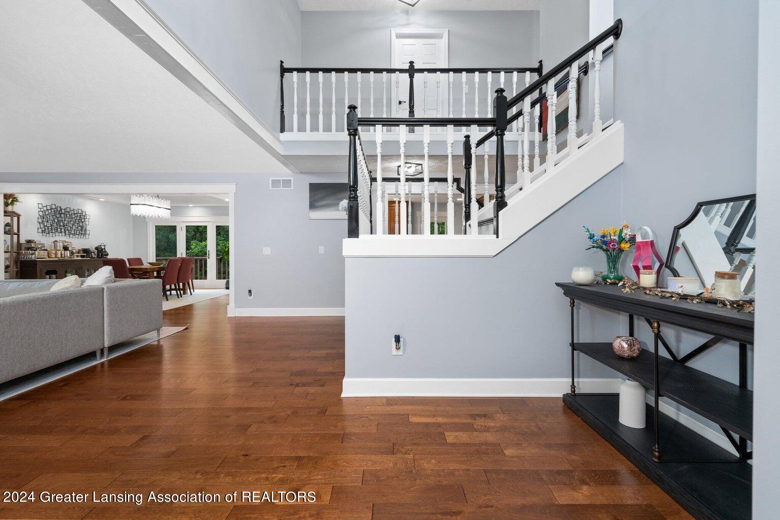 Okemos, Michigan 48864, United States, 4 Bedrooms Bedrooms, ,5 BathroomsBathrooms,Residential,Active,60186