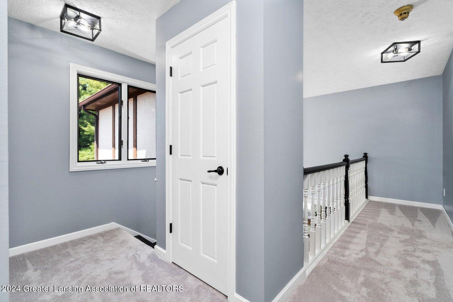 Okemos, Michigan 48864, United States, 4 Bedrooms Bedrooms, ,5 BathroomsBathrooms,Residential,Active,60186