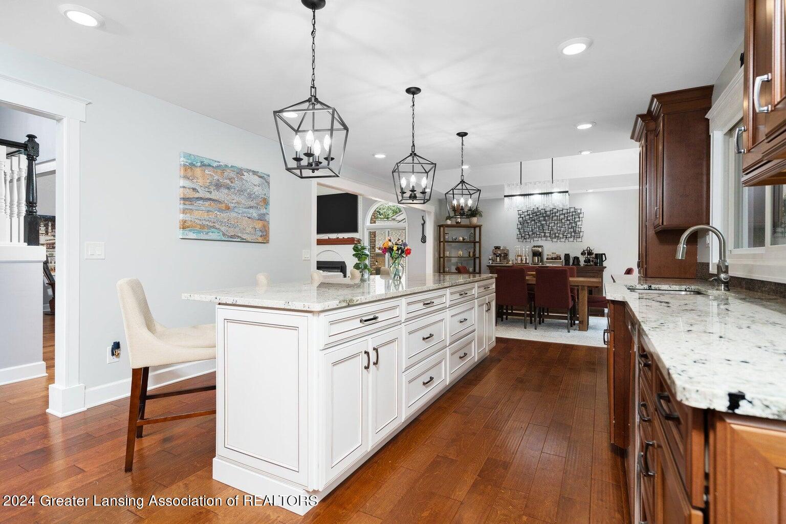 Okemos, Michigan 48864, United States, 4 Bedrooms Bedrooms, ,5 BathroomsBathrooms,Residential,Active,60186