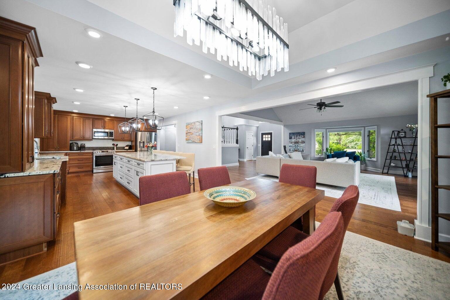 Okemos, Michigan 48864, United States, 4 Bedrooms Bedrooms, ,5 BathroomsBathrooms,Residential,Active,60186