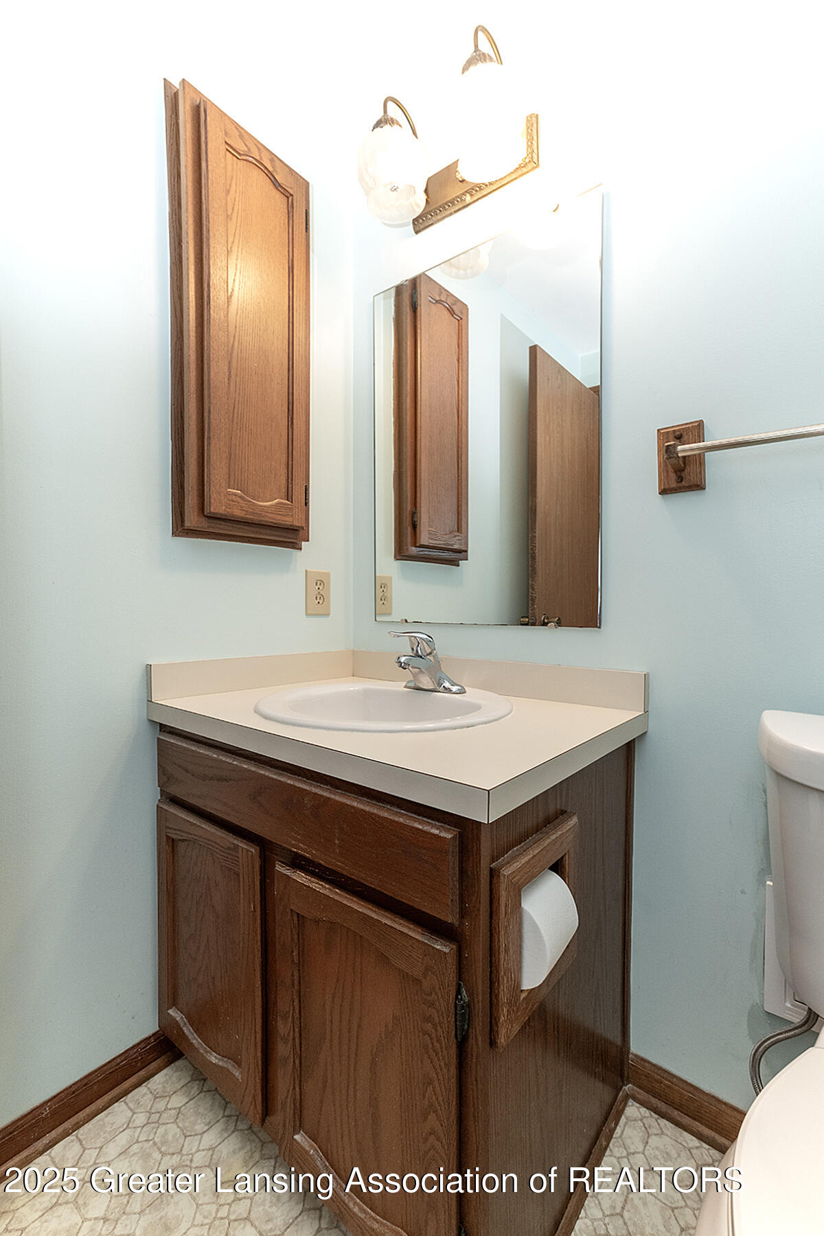 Okemos, Michigan 48864, United States, 3 Bedrooms Bedrooms, ,3 BathroomsBathrooms,Residential,Active,186287