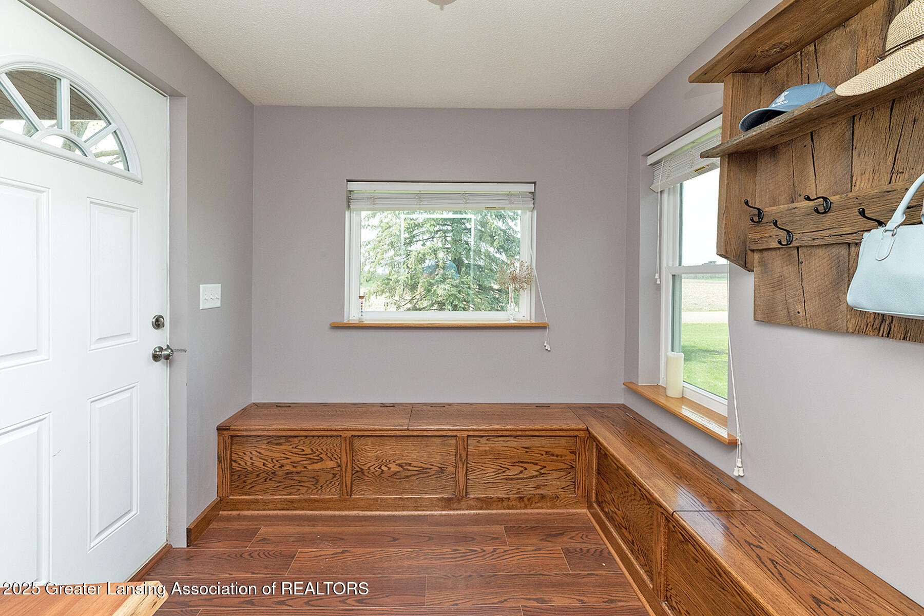 Dewitt, Michigan 48820, United States, 2 Bedrooms Bedrooms, ,1 BathroomBathrooms,Residential,Pending,121760