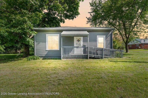 2000 W JOLLY RD, LANSING, MI 48910 - Image ea34fc20f26f4c848cbb7eddb18e6c2a/2225454224
