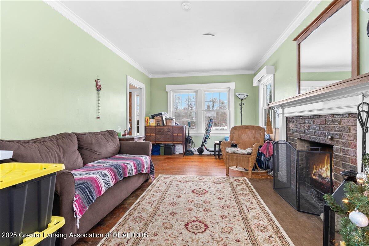 Lansing, Michigan 48915, United States, 3 Bedrooms Bedrooms, ,1 BathroomBathrooms,Residential,Active,255784