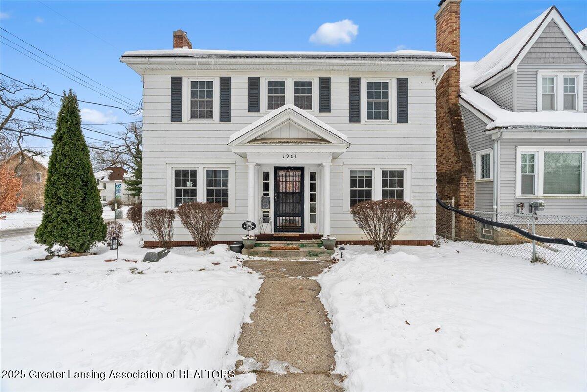 Lansing, Michigan 48915, United States, 3 Bedrooms Bedrooms, ,1 BathroomBathrooms,Residential,Active,255784