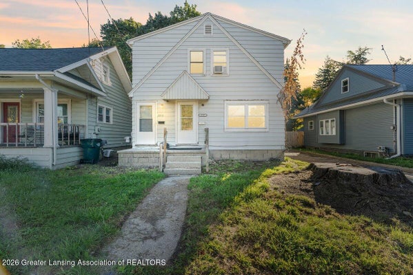 2515 S MARTIN LUTHER KING JR BLVD, LANSING, MI 48910 - Image ece95b2a5e35292f2aef33e21585fdf9/3569655621