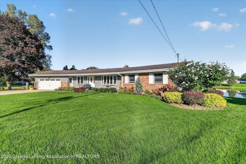 Photo for 171 Brookwood Ct Sw