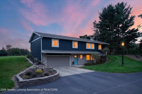 Photo for 3384 N Michigan Road