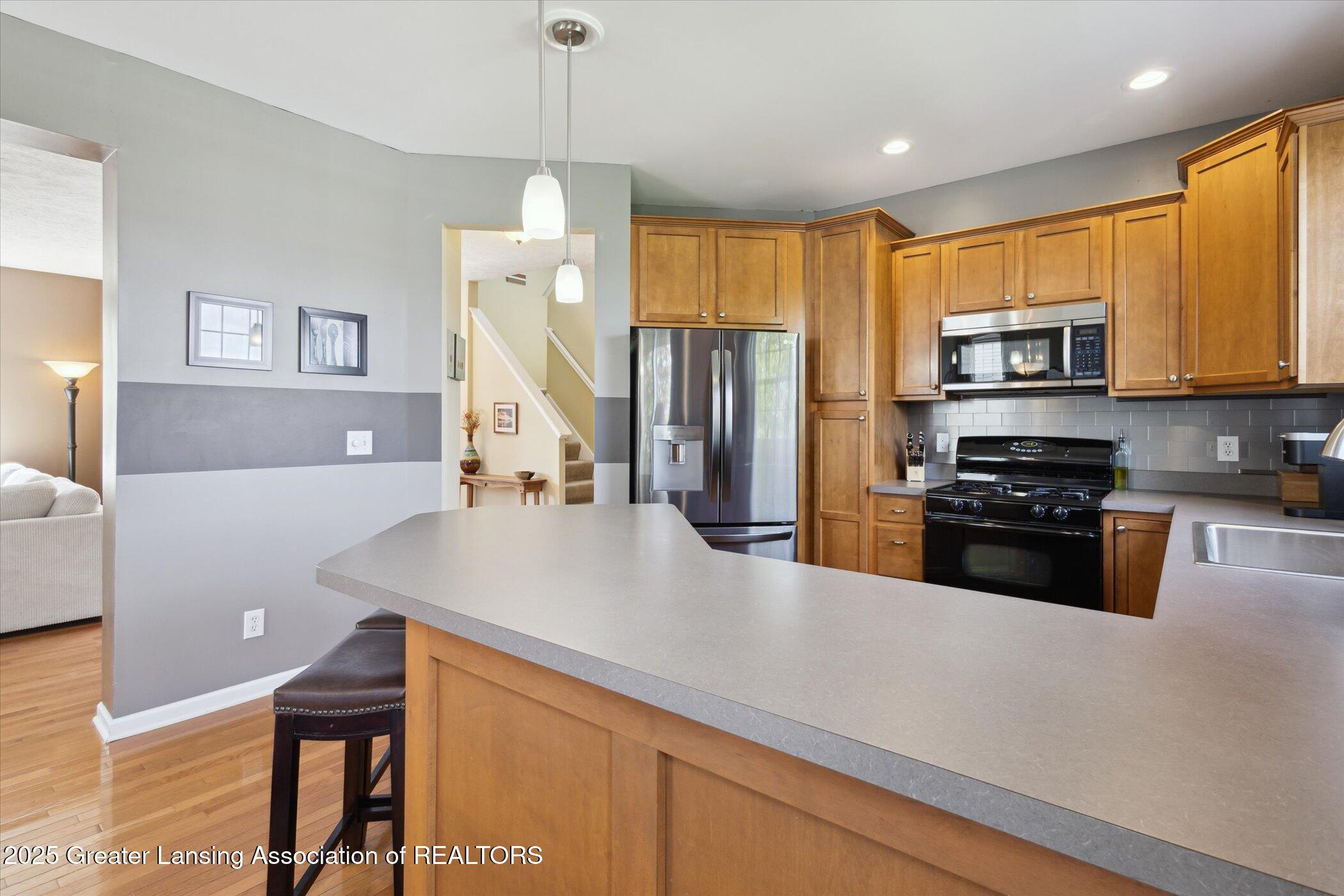 East Lansing, Michigan 48823, United States, 3 Bedrooms Bedrooms, ,3 BathroomsBathrooms,Residential,Pending,144687