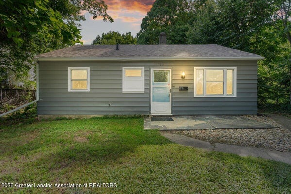 750 WISCONSIN AVE, LANSING, MI 48915 - Image fddd58df3649407dfb16fbb0a8a766f6/3149801356