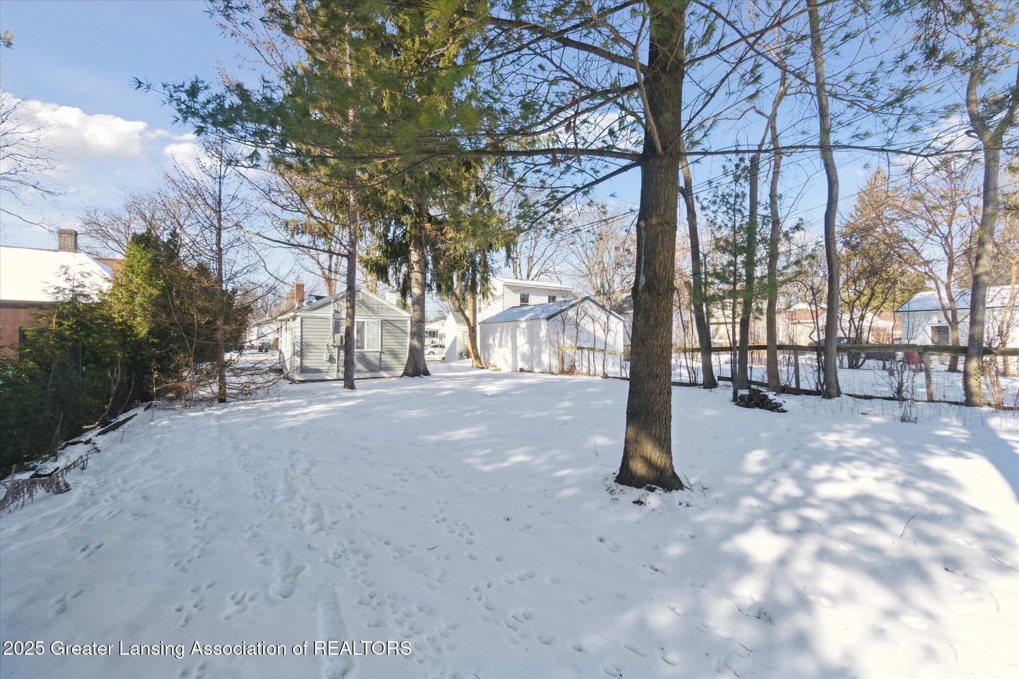 East Lansing, Michigan 48823, United States, ,Residential,Pending,11442