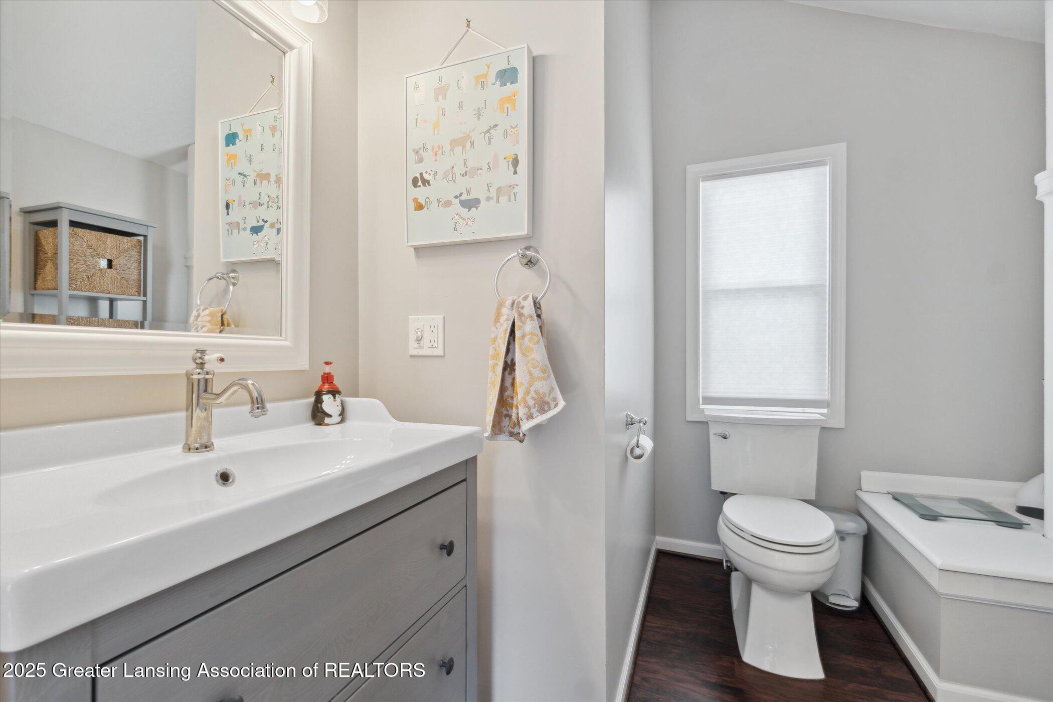 East Lansing, Michigan 48823, United States, ,Residential,Pending,11442