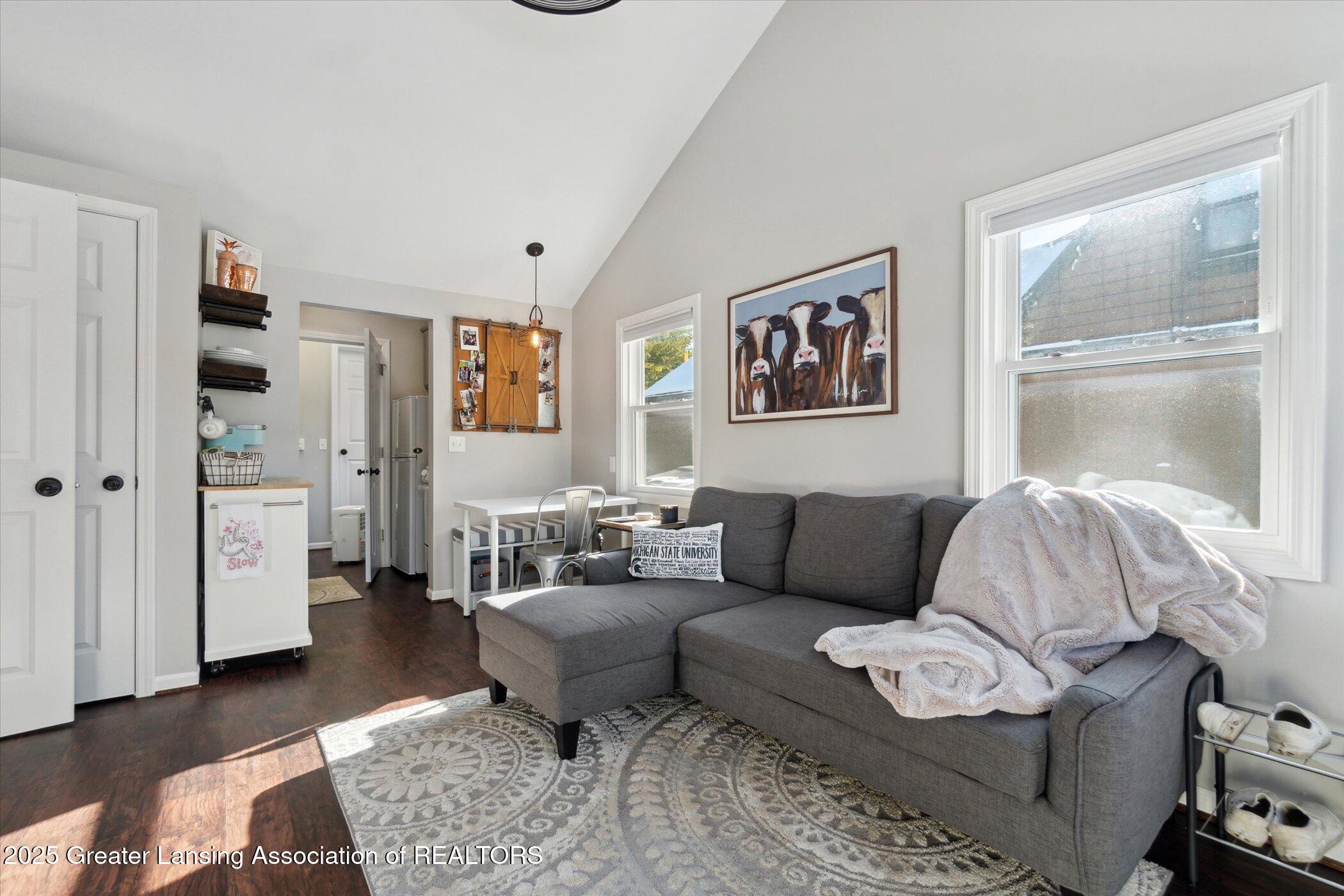 East Lansing, Michigan 48823, United States, ,Residential,Pending,11442