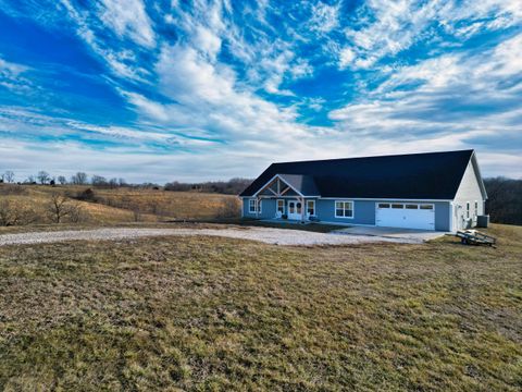 314 County Road 213, Fayette, MO 65248 - #: 24-94