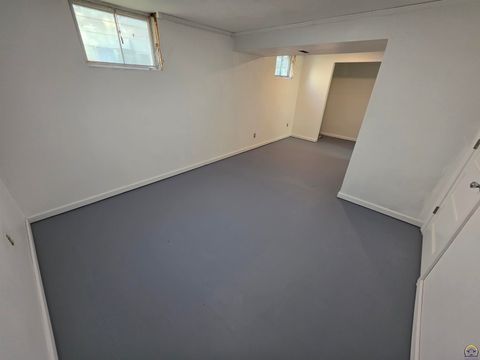 Tiny photo for 5312 SW 31st Ter, Topeka, KS 66614 (MLS # 245571)