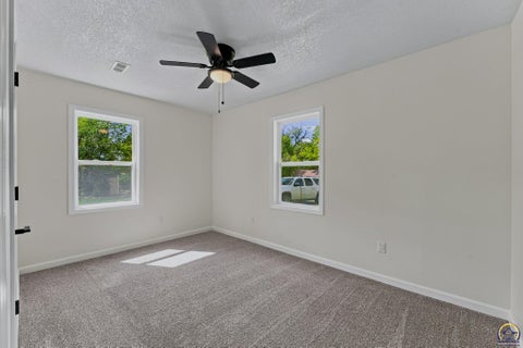 Tiny photo for 3308 SE Girard St, Topeka, KS 66605 (MLS # 246605)