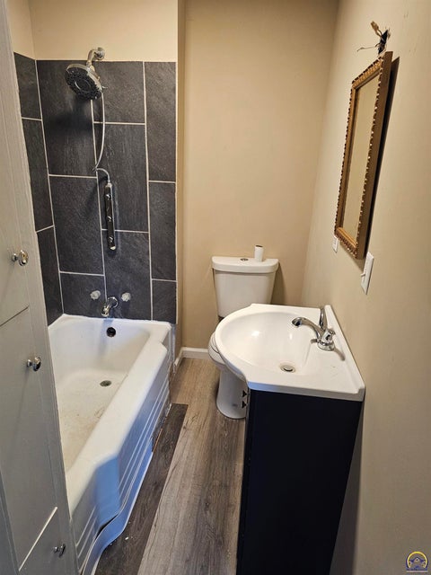 Tiny photo for 107 SW Taylor St, Topeka, KS 66603 (MLS # 244603)
