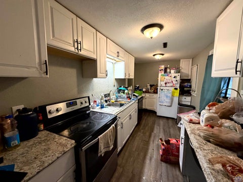 Tiny photo for 3230 SE Keystone Ave, Topeka, KS 66605 (MLS # 246360)
