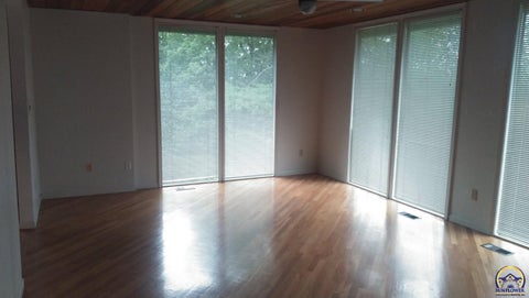 Tiny photo for 3472 SW Skyline Pkwy, Topeka, KS 66614 (MLS # 244673)