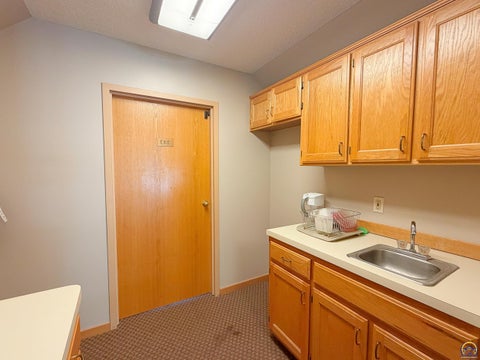 Tiny photo for 2914 SW Plass Ct #4th Floor Loft, Topeka, KS 66611 (MLS # 246201)