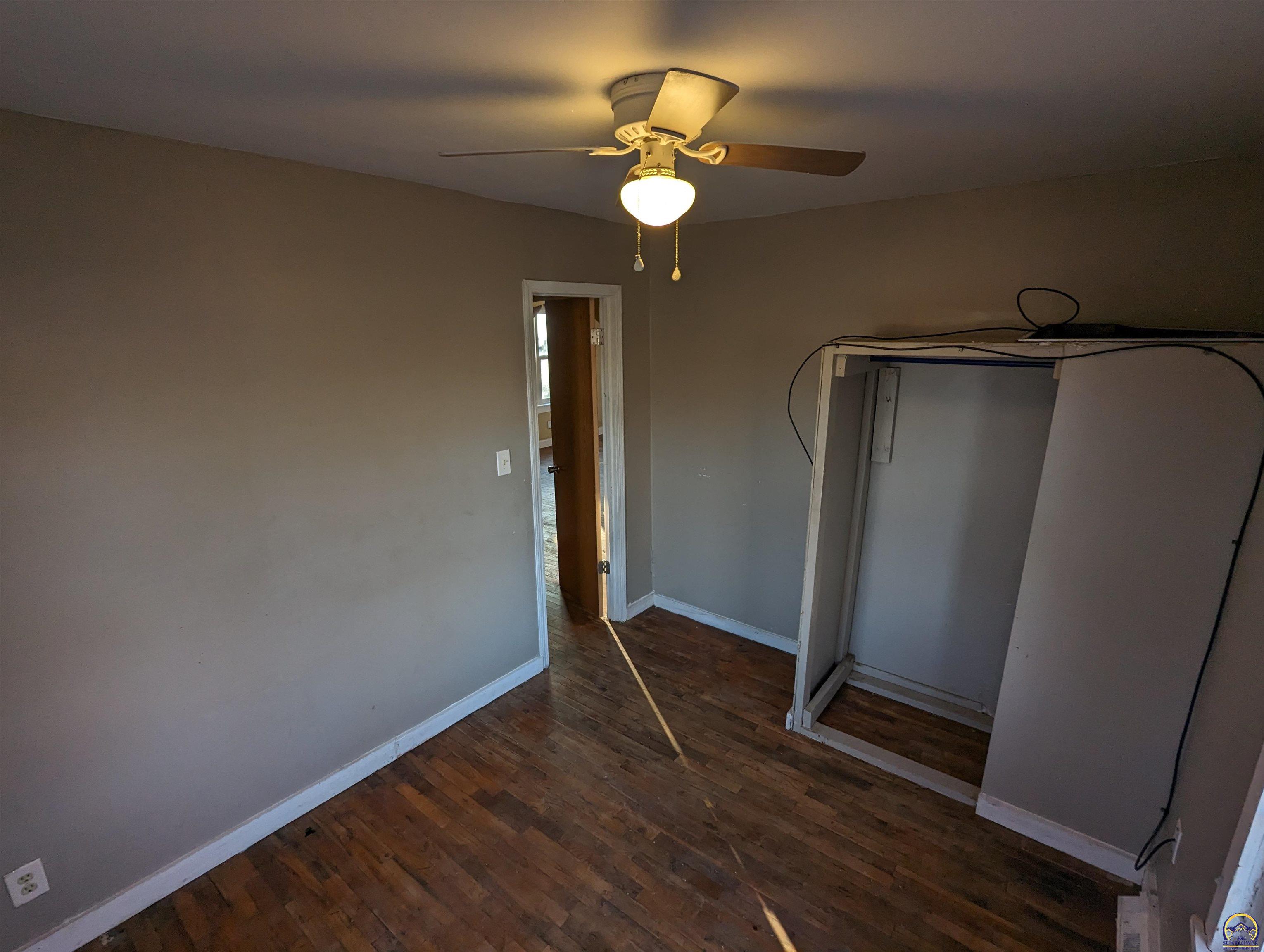 Topeka, Kansas 66605, United States, 2 Bedrooms Bedrooms, ,1 BathroomBathrooms,Residential,Pending,66018