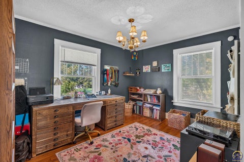 Tiny photo for 726 SW Buchanan St, Topeka, KS 66606 (MLS # 246865)