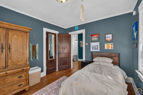 Tiny photo for 726 SW Buchanan St, Topeka, KS 66606 (MLS # 246865)