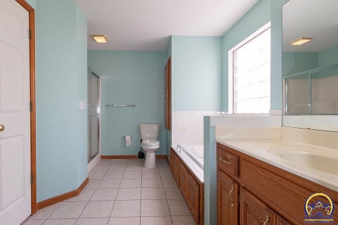 Tiny photo for 2829 SW Blue Stem Dr, Topeka, KS 66614 (MLS # 245682)