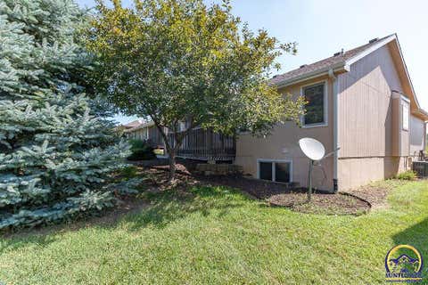 Tiny photo for 2829 SW Blue Stem Dr, Topeka, KS 66614 (MLS # 245682)