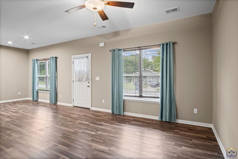 Tiny photo for 829 E 8th St, Ottawa, KS 66067 (MLS # 246958)